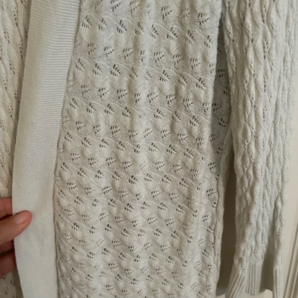 Buttonless Sweater - Picture 3 of 6